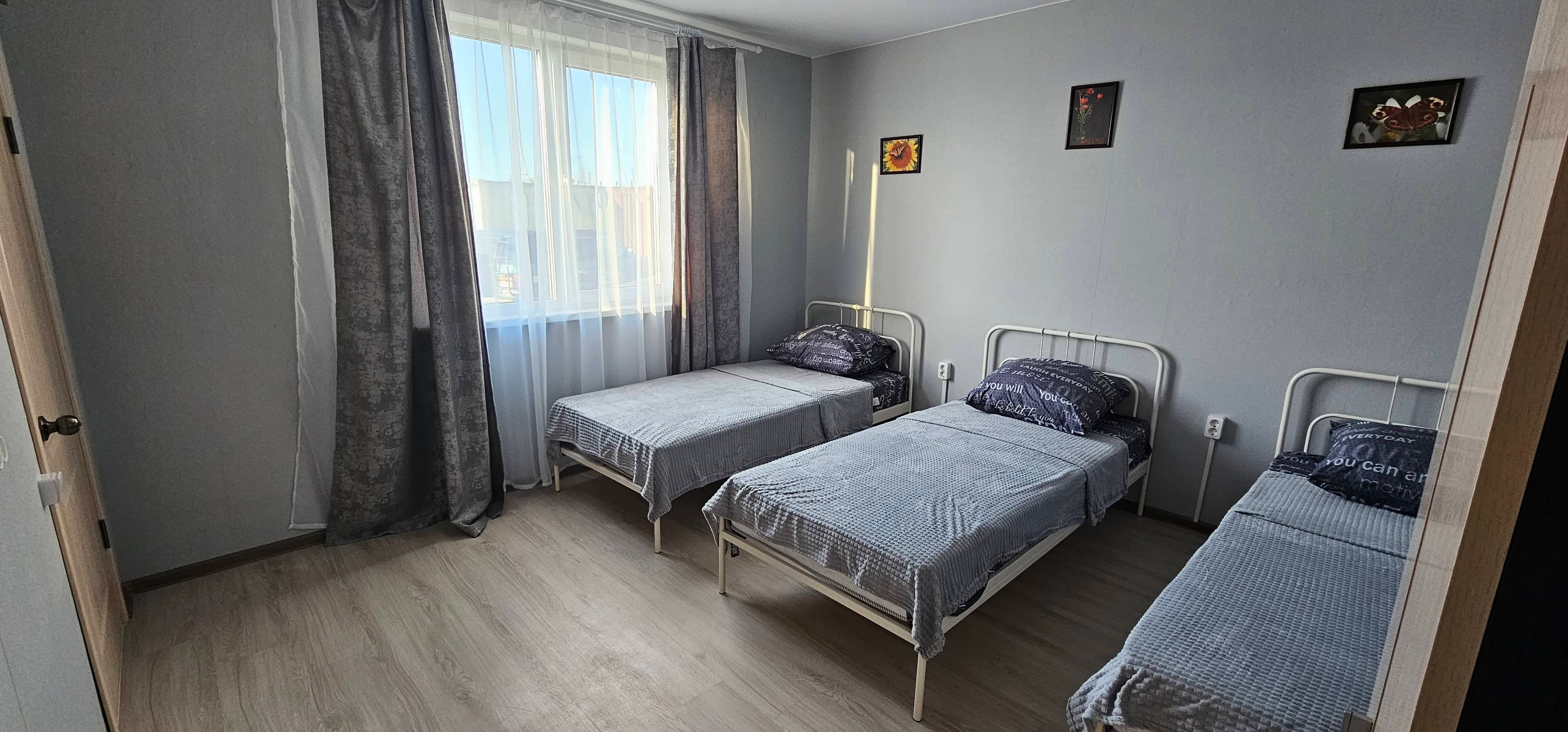 Трехместный номер в уютном домике